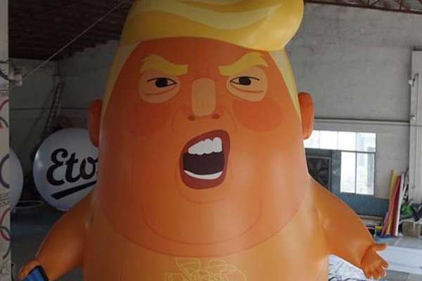 Bebek Trump havalara uçacak!