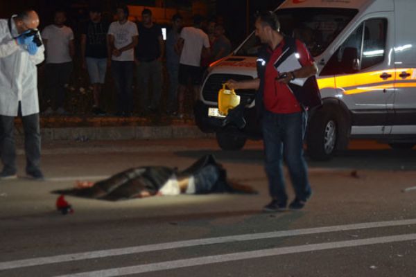 Bursa'da feci kaza: Aşırı hız iki gencin hayatına mal oldu