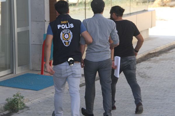 Elazığ'da bahis operasyonunda 3 tutuklama