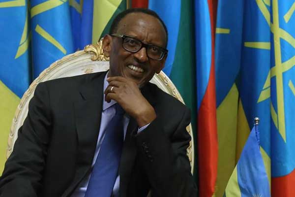 Ruanda Devlet Başkanı Kagame: Afrika'yı yoksulluktan gençlik kurtaracak
