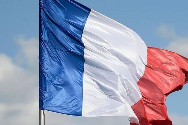 Fransız şirket yaptırımlardan korunmak için İran'dan çekiliyor