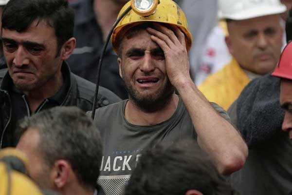 Hakim rahatsızlandı, Soma davasının karar duruşması ertelendi