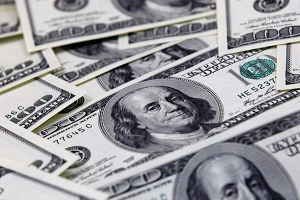 Dolar 4 haftanın en düşüğünde