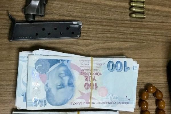 Medyumu bağlayıp, karısını döven gaspçı Bursa'da yakalandı