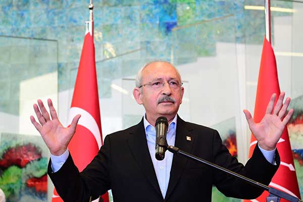 Kılıçdaroğlu'nun danışmanı istifa etti