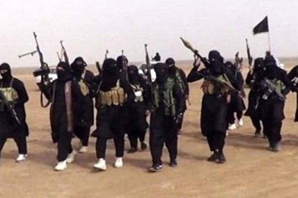 DEAŞ Kerkük'te petrol kuyusuna saldırdı: 2 ölü