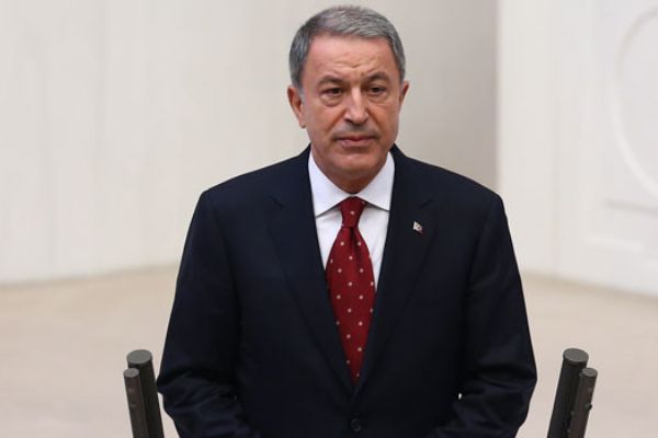 Katar Savunma Bakanı'ndan Hulusi Akar'a tebrik