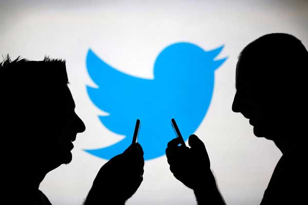 Twitter bot hesapları sildi