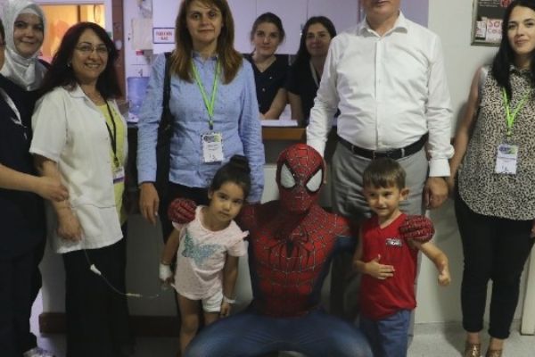 Örümcek Adam'ın dublörü Samsun'da