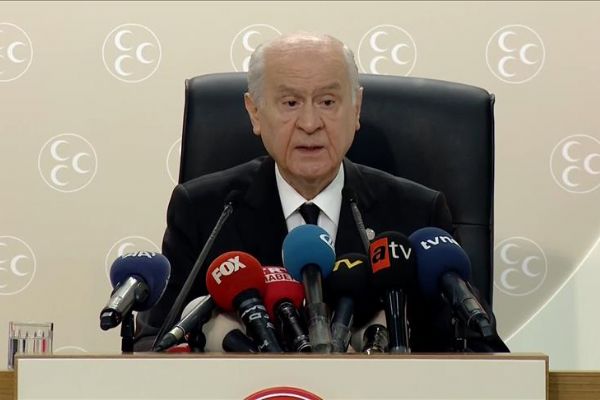 MHP lider Devlet Bahçeli: MHP tıpkı Anka kuşu gibi küllerinden yeniden doğmuş