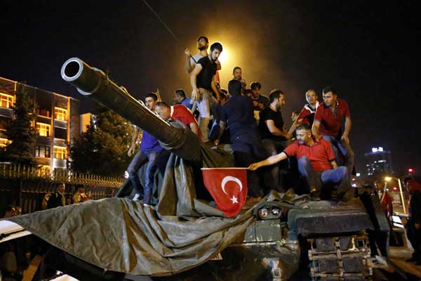 Emniyet'ten 15 Temmuz videosu