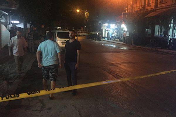 Manisa'da çıkan tartışma silahlı kavgaya dönüştü: 1 kişi öldü