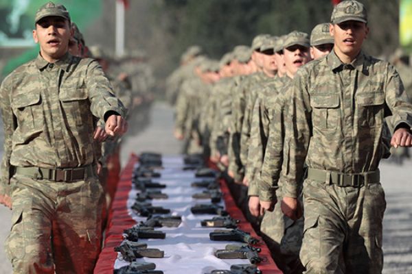 Bedelli askerlik için çalışan ücretsiz izne çıkabilecek