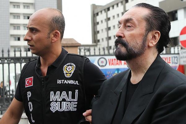 Adnan Oktar tutuklandı