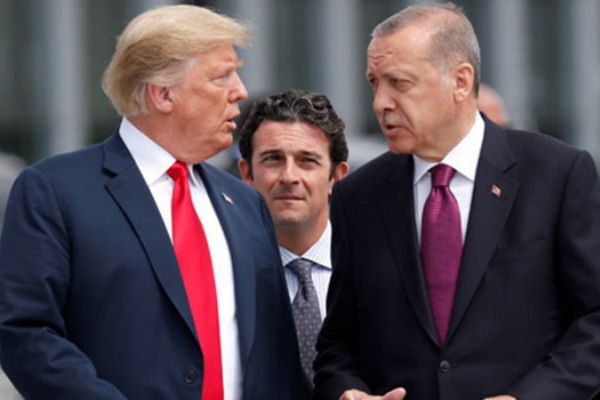 Donald Trump'tan Cumhurbaşkanı Erdoğan'a 'Rahip Brunson' çağrısı: 'Serbest bırakılsın'