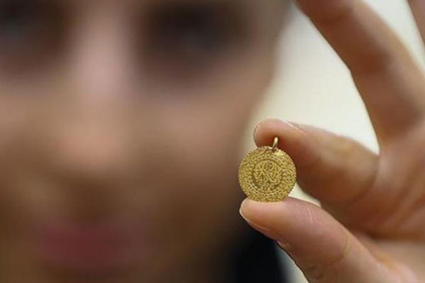 Altının gram fiyatı güne yükselişle başladı