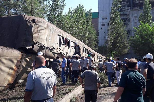 Yatağan Termik Santrali'nin kömür bandı çöktü: 9 yaralı