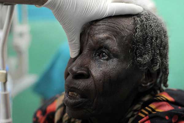 1 milyon Afrikalıya katarakt ameliyatı yapılacak