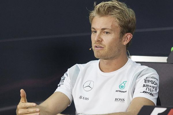 Alman F1 pilotundan Mesut'a destek