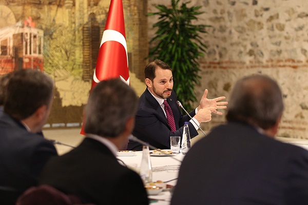 Bakan Albayrak'tan ekonomi mesajı