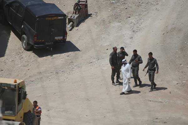 İsrail Doğu Kudüs'te bedevilere ait yapıları yıktı