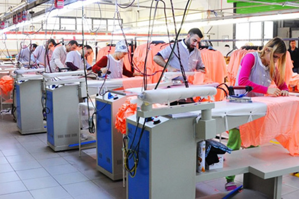 Türk-Cezayir TAYAL SPA tekstil tesisinden 4 Avrupa ülkesine ihracat