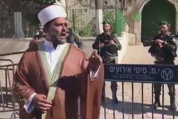 'Kapılar açılana kadar ayrılmayacağız'