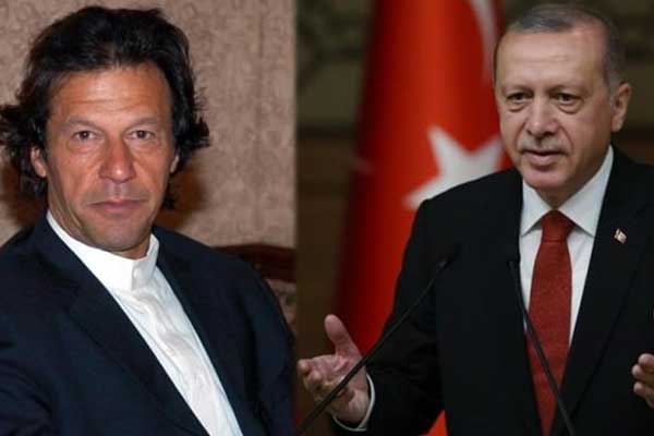 Erdoğan'dan İmran Han'a tebrik telefonu