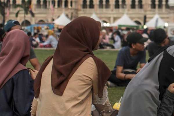 Malezya'da çocuk gelin tartışması büyüyor