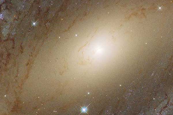 Samanyolu'nun 'ablası' görüntülendi