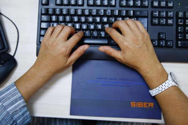 İstanbul merkezli 'siber dolandırıcılık' operasyonu