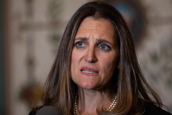 Kanada Dışişleri Bakanı'ndan '20 milyar dolarlık tweet'