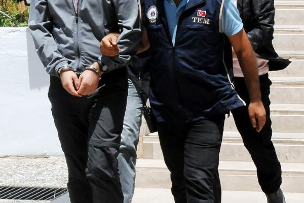 Yunanistan'a kaçmaya çalışan FETÖ şüphelileri yakalandı