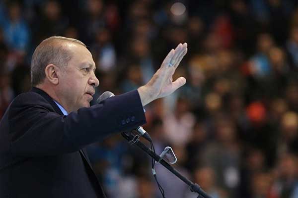Erdoğan'a iki yeni danışman