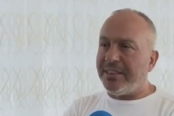 Ecevit'in önüne yazarkasa fırlatan Çakmak: Bugün o durum yok