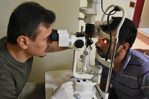 Mayınla kararan dünyası Türkiye'de aydınlanıyor