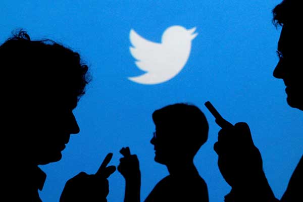 İran'da 'Twitter yasağı kalksın' talebine ret