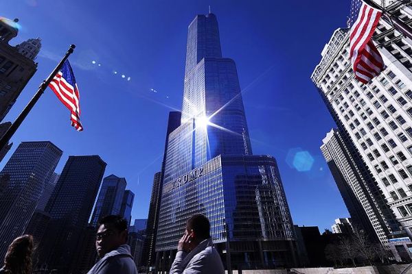 Trump Kulesi ve Oteli'ne 'çevre kirliliği' davası