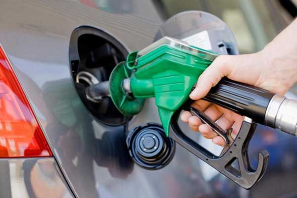 Akaryakıtta ÖTV oranı artırıldı