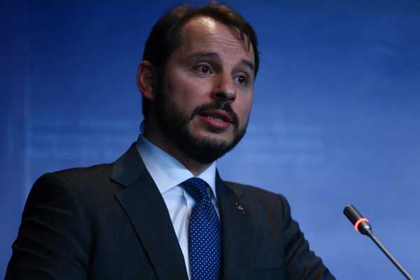 The Guardian: Berat Albayrak Türkiye’nin krizle mücadele eden Jared Kushner’i