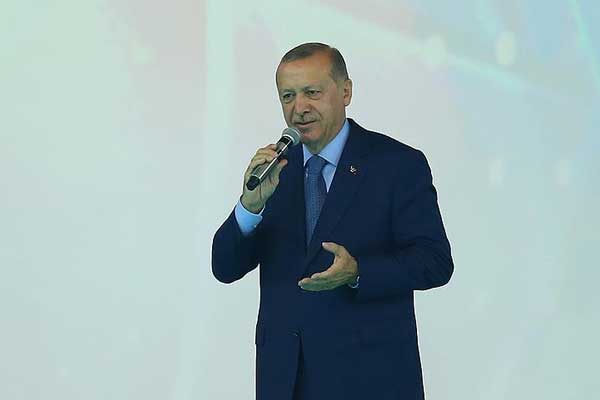 Cumhurbaşkanı Erdoğan: Onların dolarları varsa bizim Allah'ımız var
