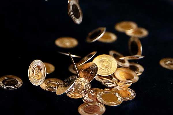 Gram altın bu hafta yüzde 8,4 geriledi