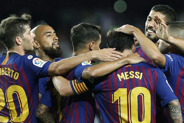 Barcelona lige galibiyetle başladı