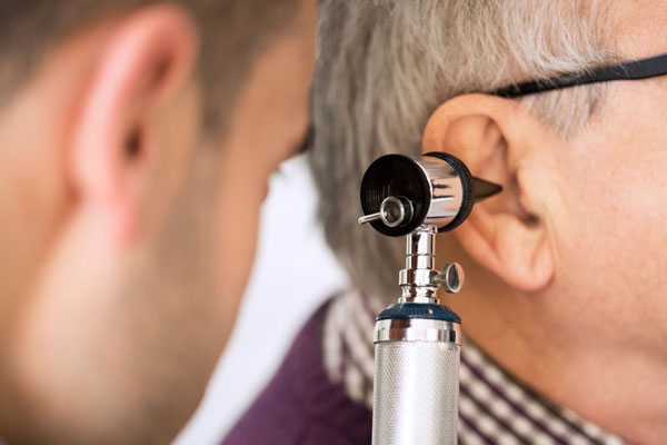 Dış kulak enfeksiyonuna dikkat