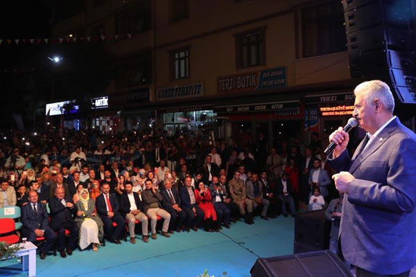 Yıldırım: Bu hükümete tehdit, bu millete gözdağı sökmez