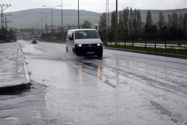 Doğu'da sağanak etkili olacak