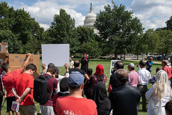 Washington'da Arakan protestosu