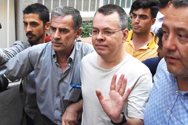 Amerikalı papaz Brunson ile PKK arasında bağlantı var