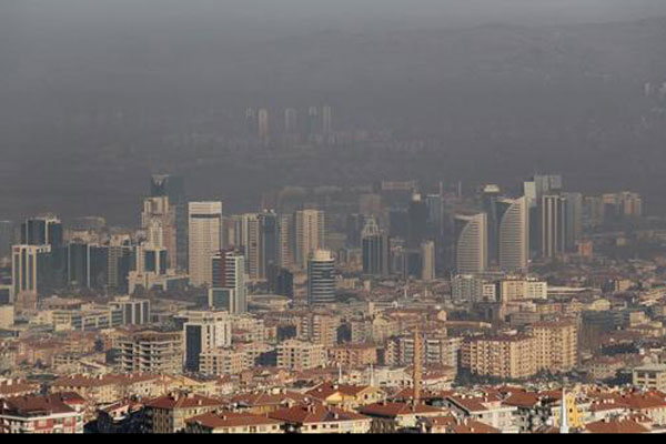 Çin’li bilim adamları test etti…Hava kirliliği zekayı geriletiyor