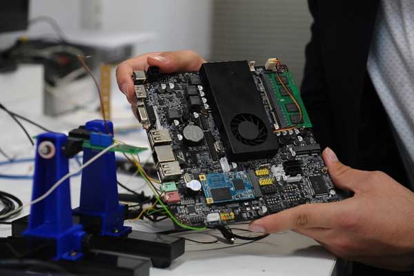 İlk Milli anakart üretimi yapıldı